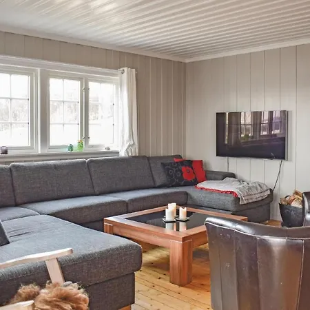 בית נופש Stunning In With Kitchen